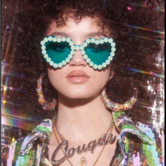 Meghan Fabulous I Heart Hippies daisy heart Funglasses Sunglasses turquoise OS - Picture 1 of 4